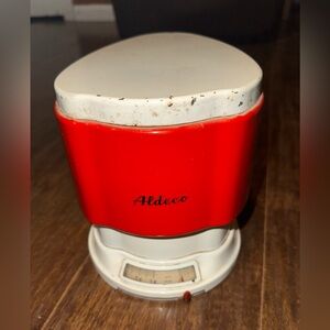 Vintage Aldeco Weight Scale Red & White